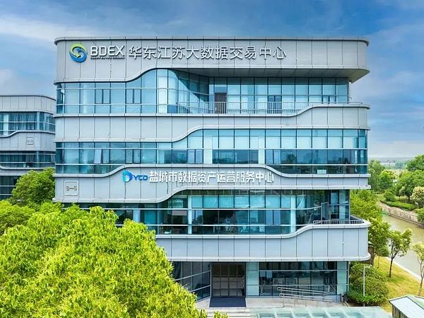 这周加密货币圈的重头戏：LINK、DYDX等代币将迎来关键转折点